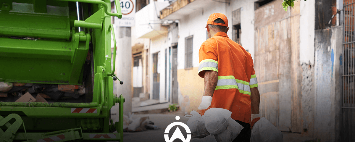 How_to_Manage_Your_Waste_Collect_on_Trucks_with_GPS_Tracking